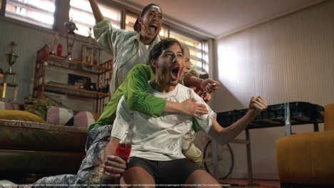 Coca-Cola stimmt zur FIFA Fußball-Weltmeisterschaft 2022 ein - Neben einem Hero-Film zeigt Coca-Cola weitere Kurzfilme im Zeichen der FIFA Fußball-Weltmeisterschaft 2022 - Foto: Coca-Cola